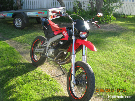 Aprilia SX