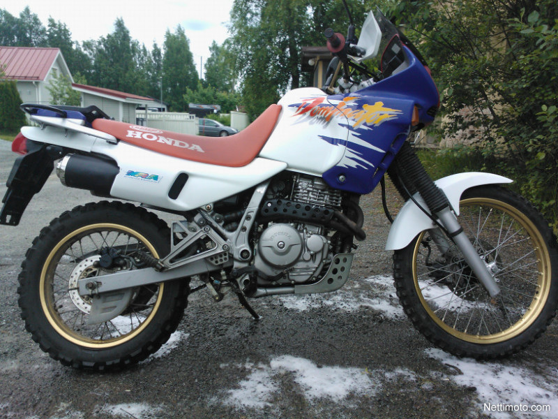 Honda NX