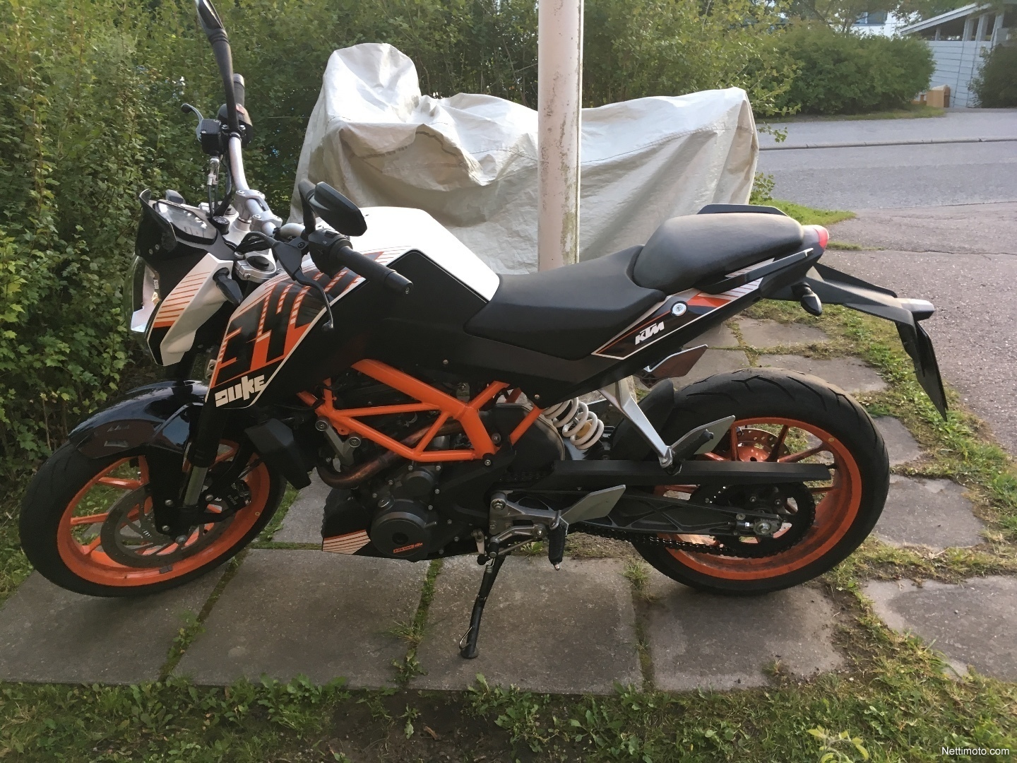 KTM 390
