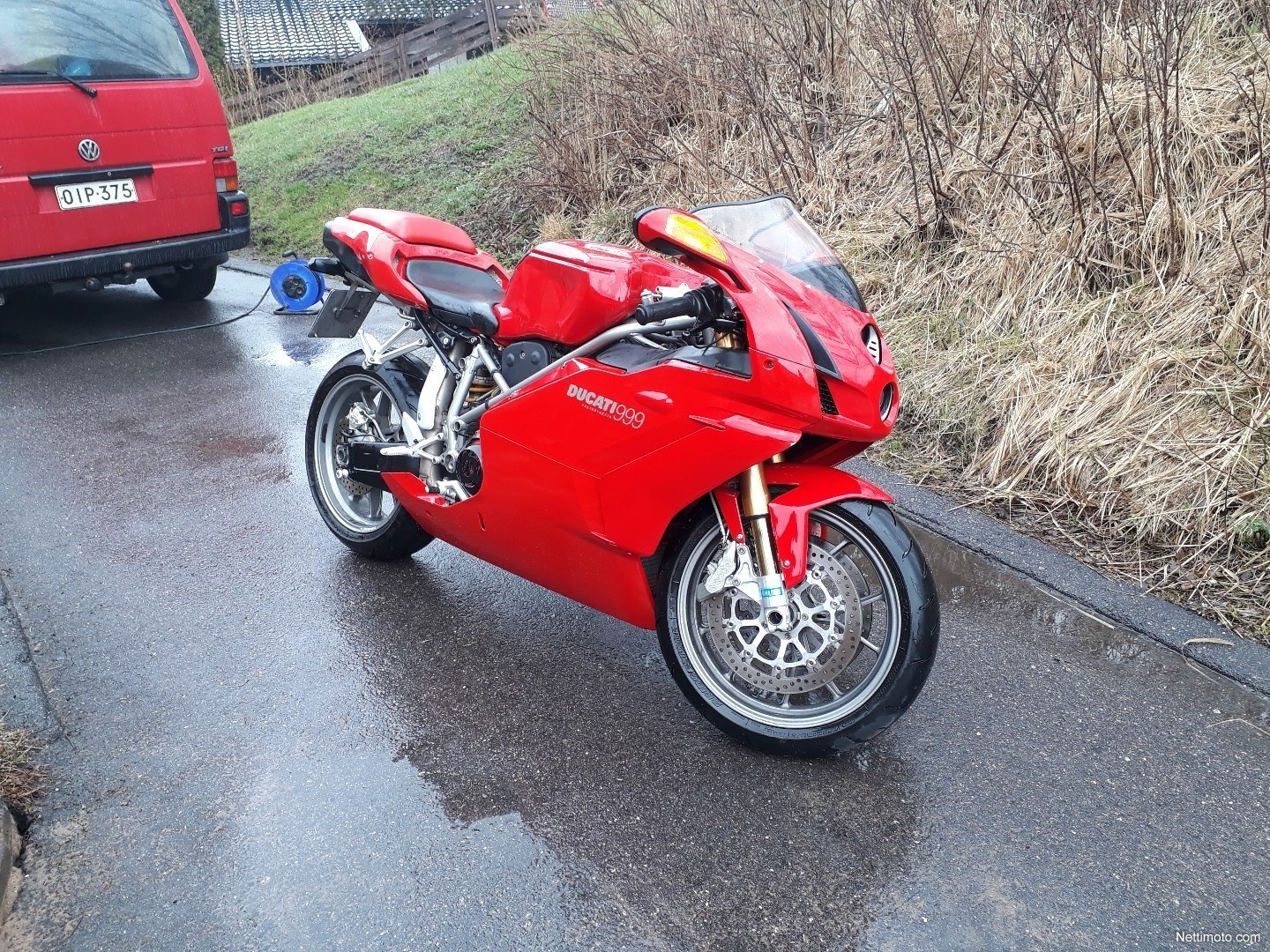 Ducati 999