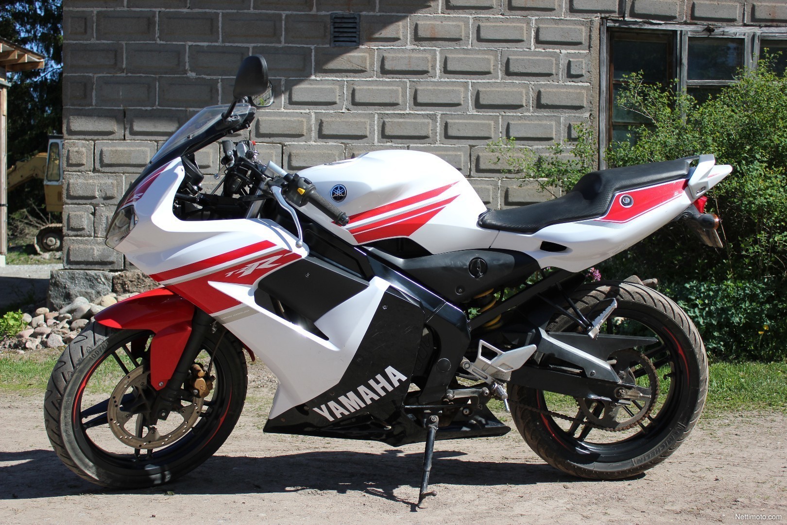 Yamaha TZR