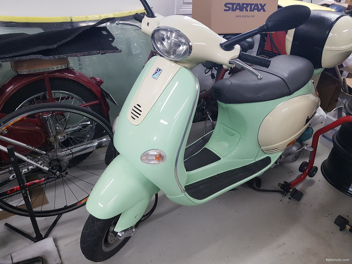 Vespa ET4