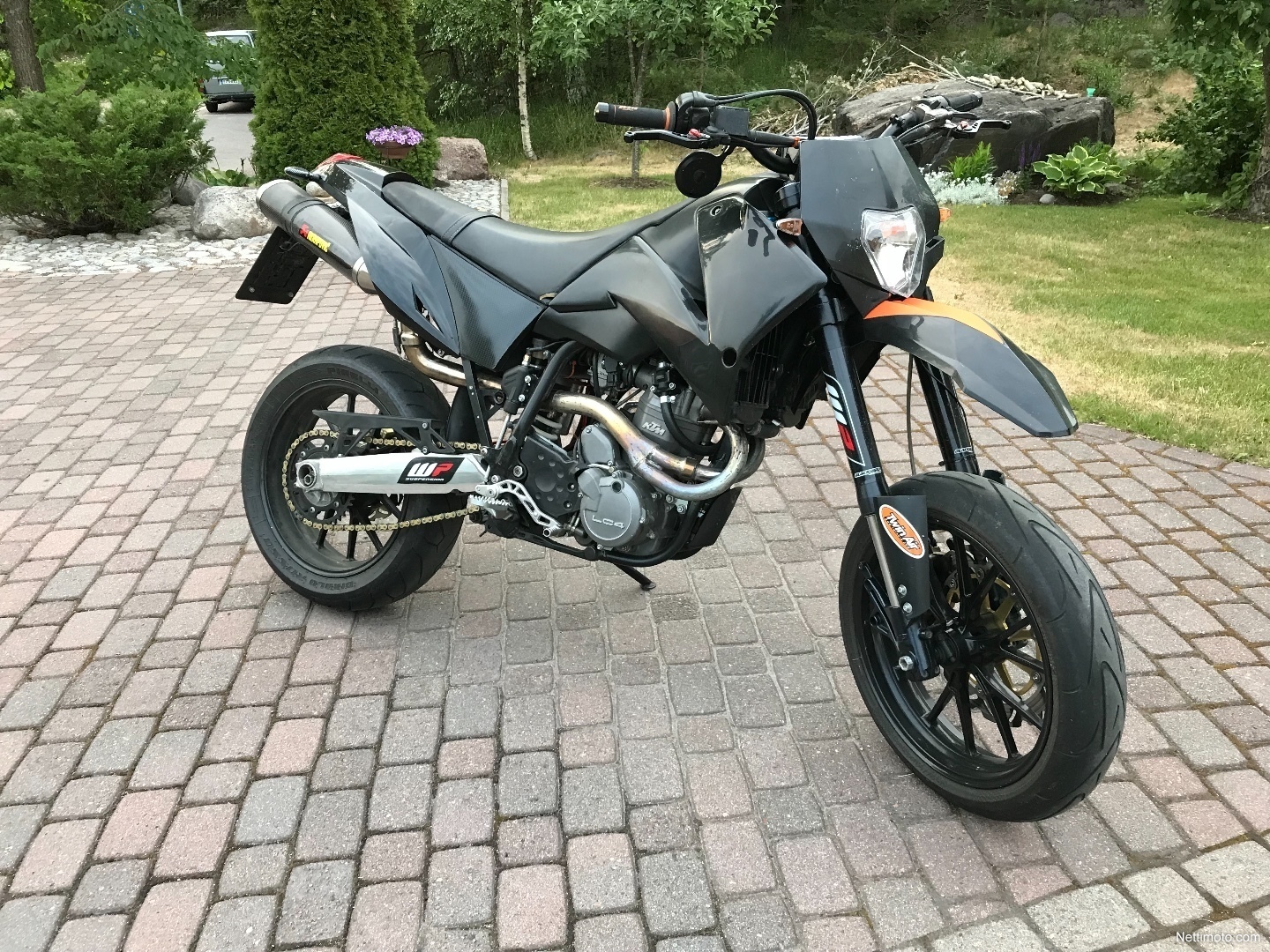 KTM 640