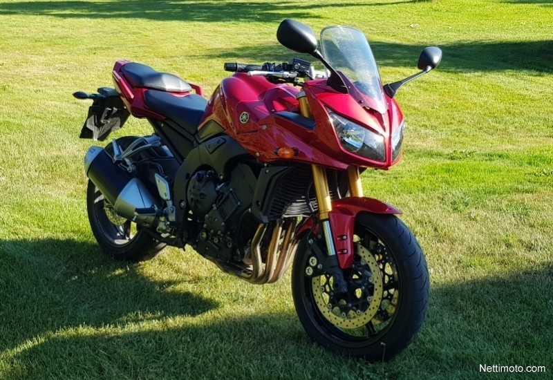 Yamaha FZ1-S