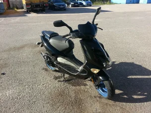 Aprilia SR