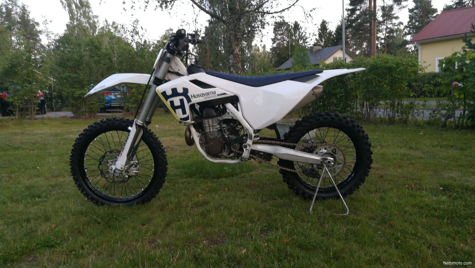 Husqvarna FC