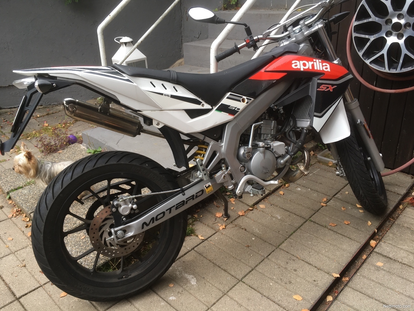 Aprilia SX