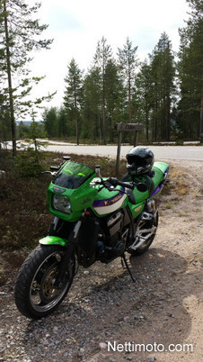 Kawasaki ZRX