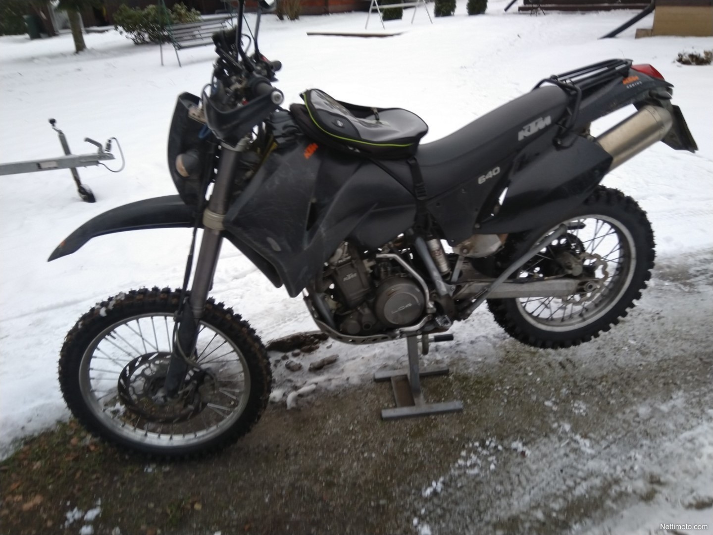 KTM 640