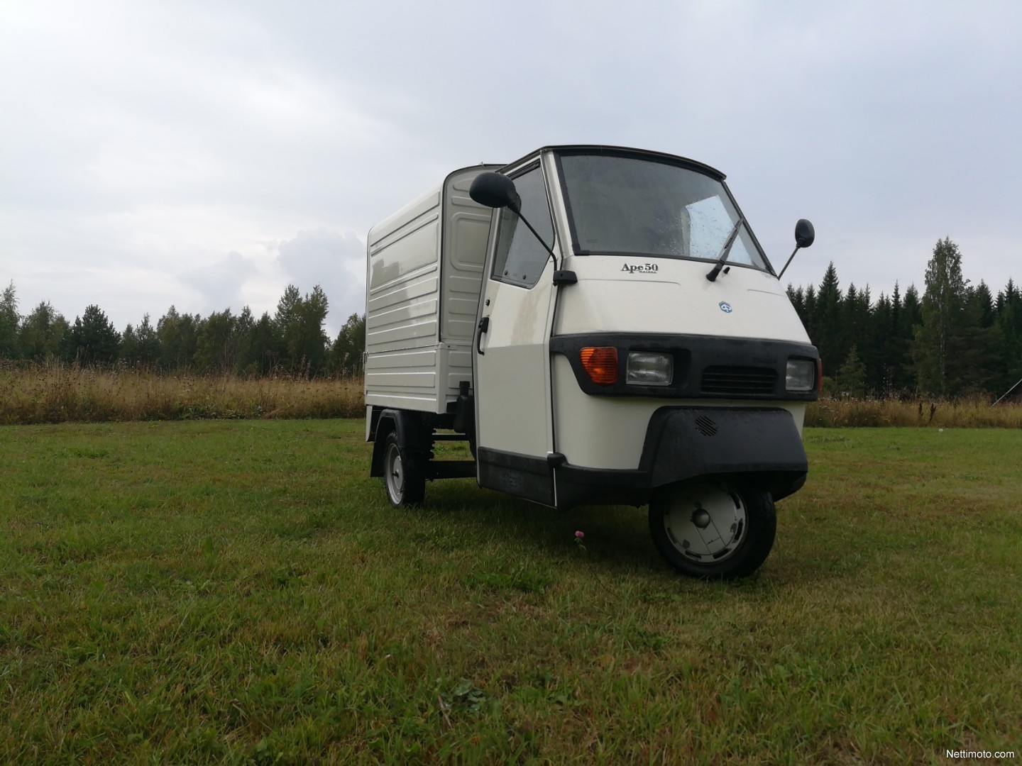 Piaggio APE