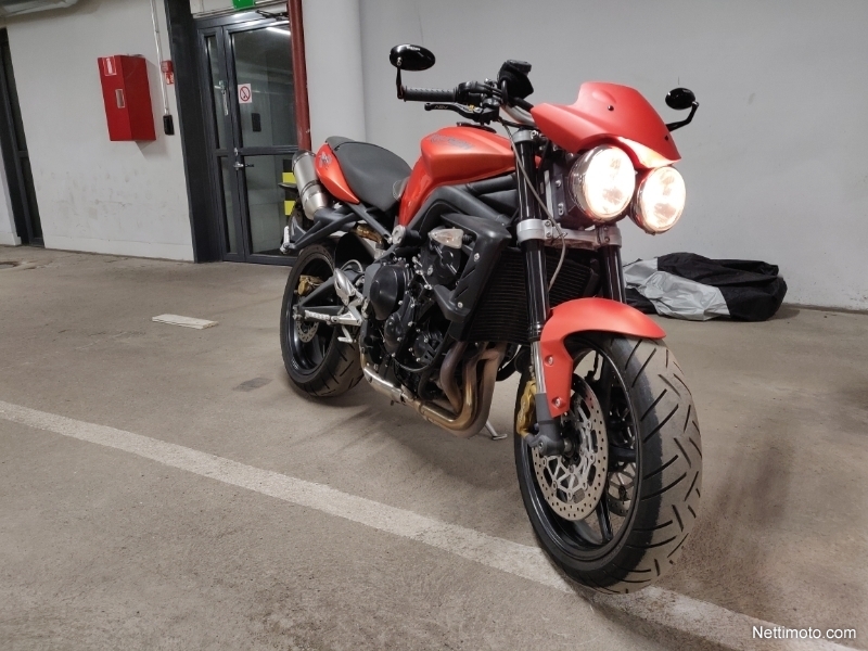 Triumph Street Triple