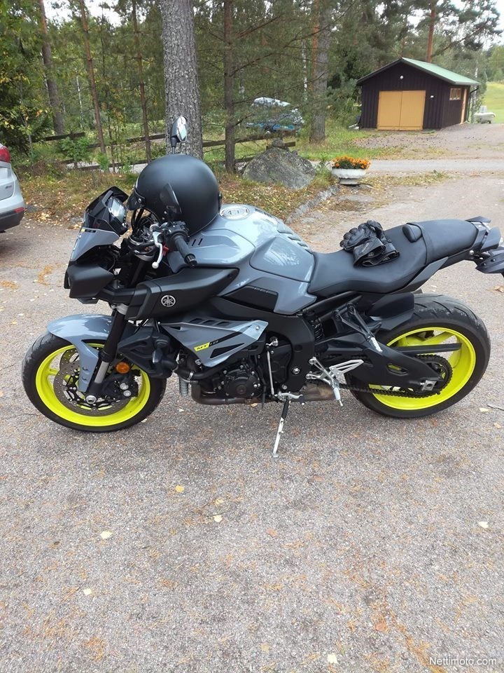 Yamaha MT-10