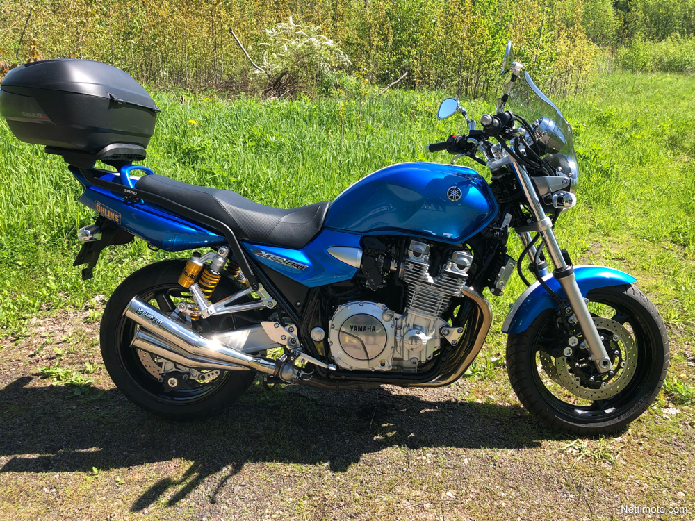 Yamaha XJR