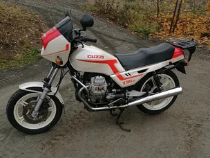 Moto Guzzi V35