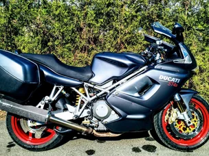 Ducati ST4