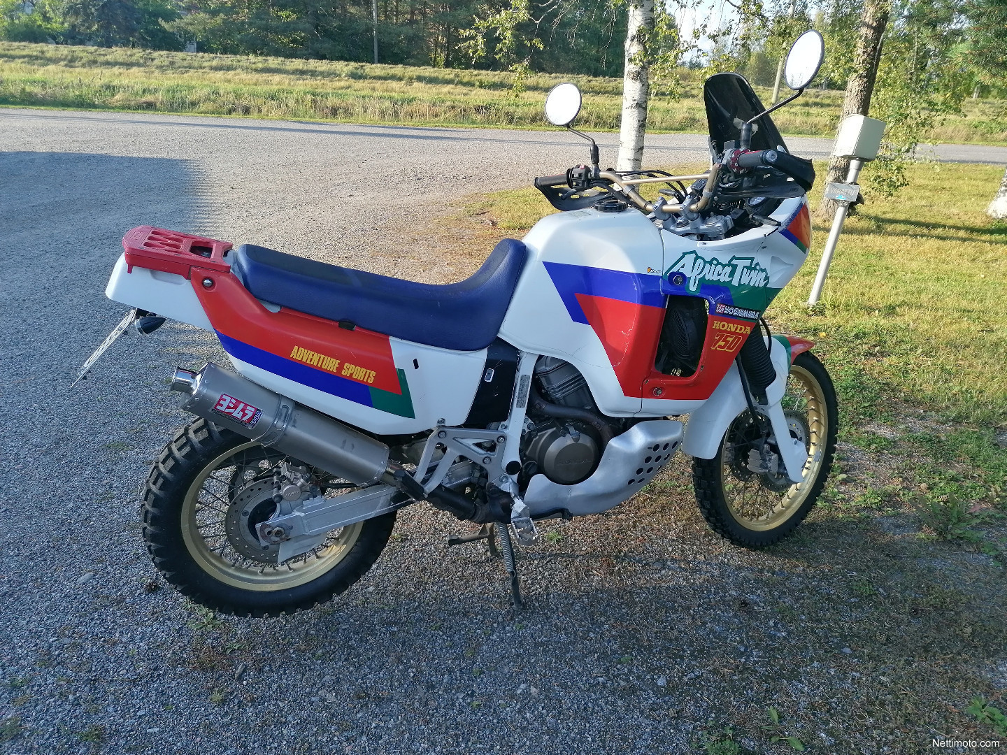 Honda XRV