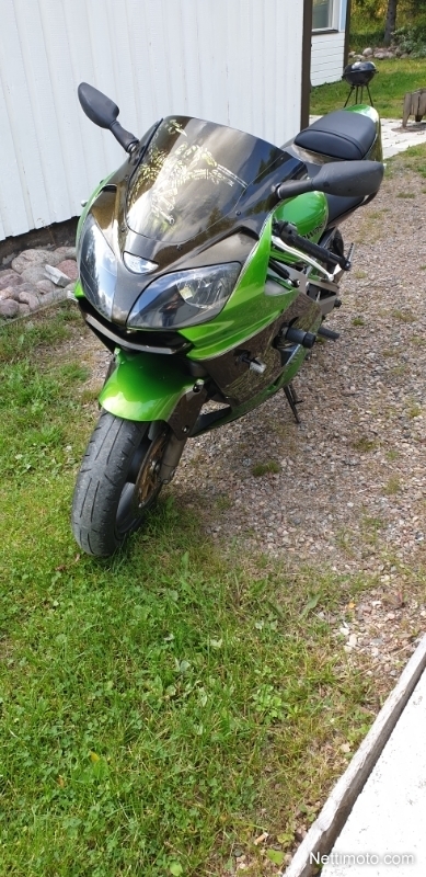 Kawasaki ZX-9R