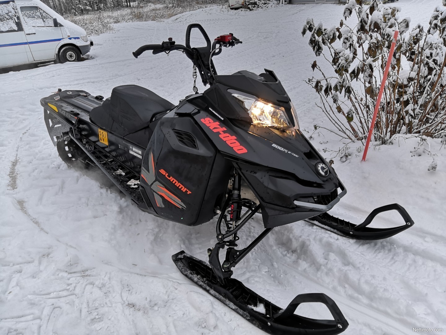 Ski-Doo Summit