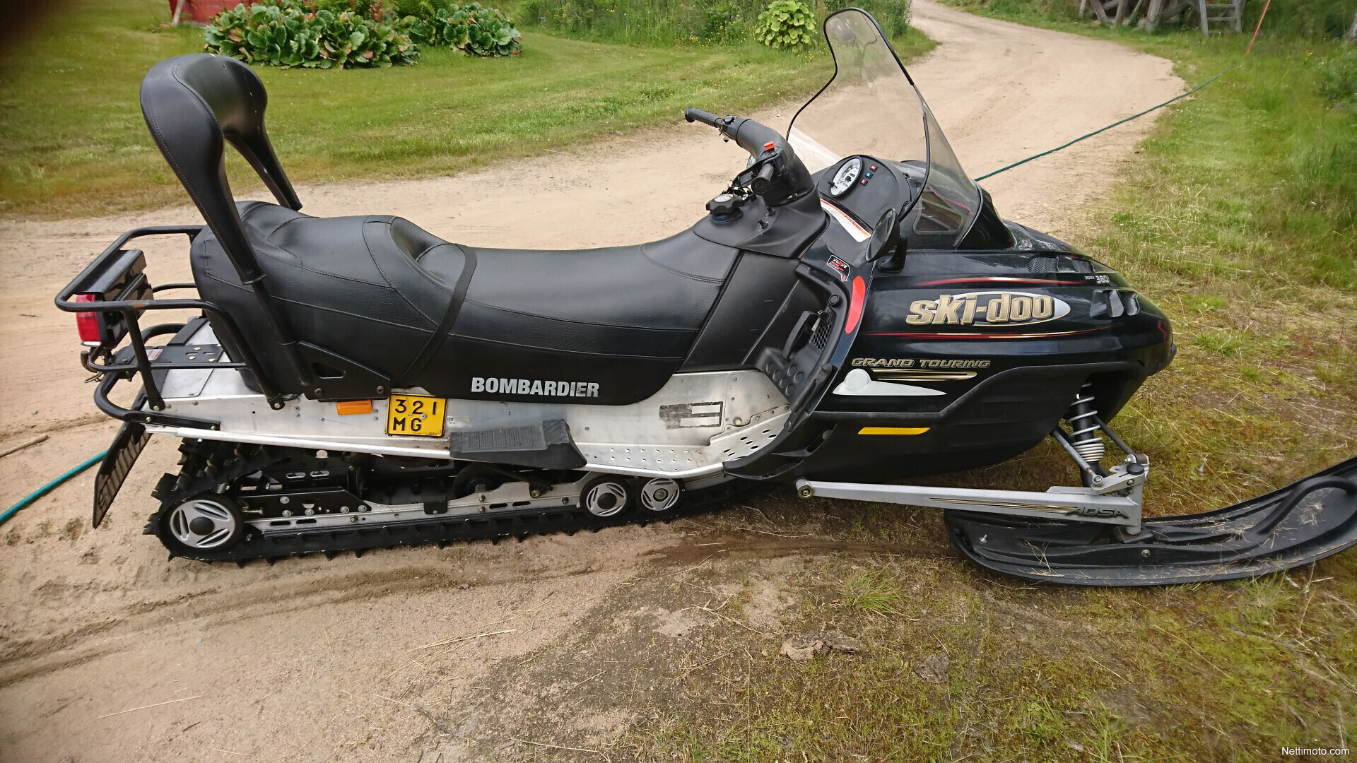Ski-Doo Grand Touring