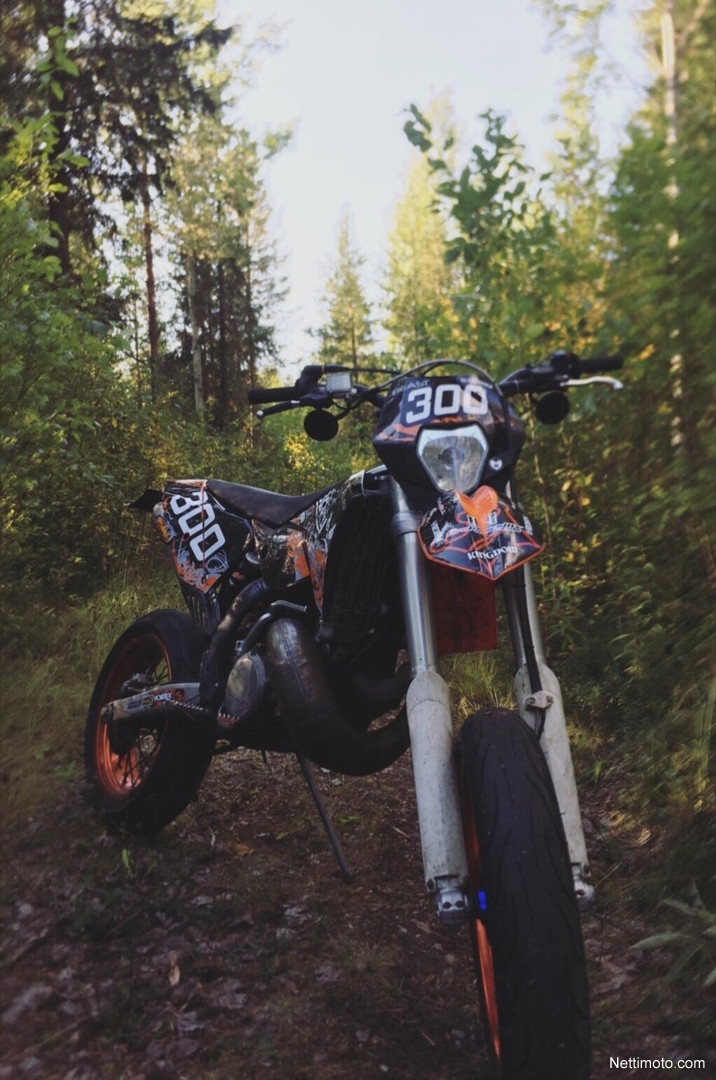 KTM 300