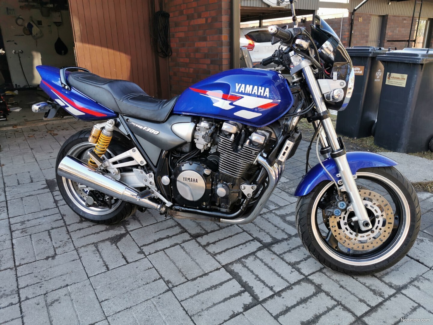 Yamaha XJR