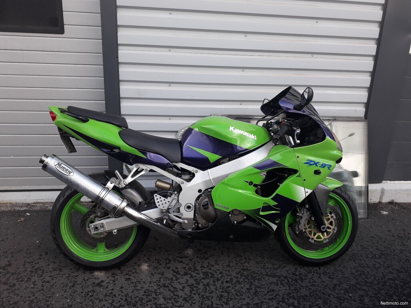 Kawasaki ZX-9R