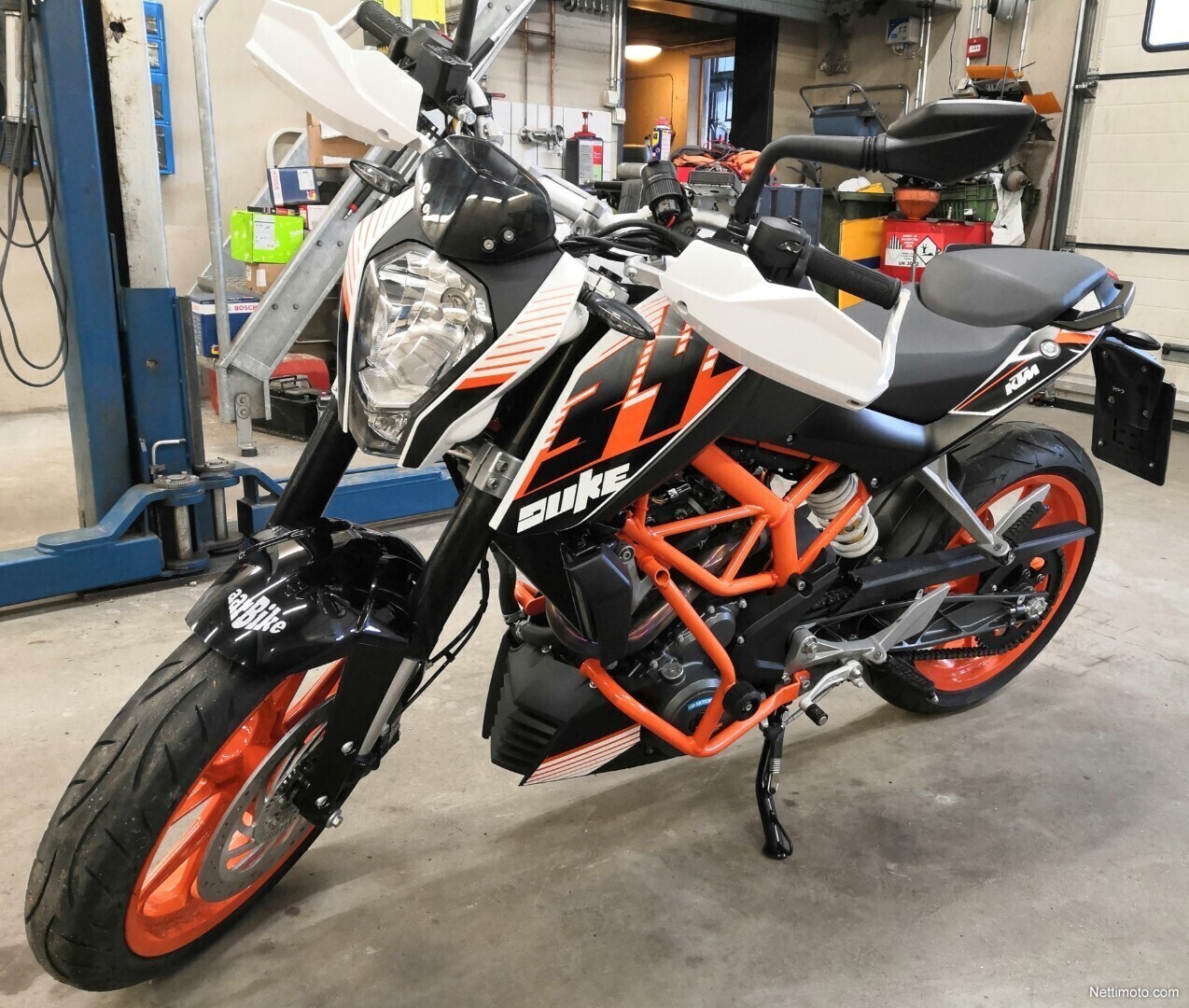 KTM 390