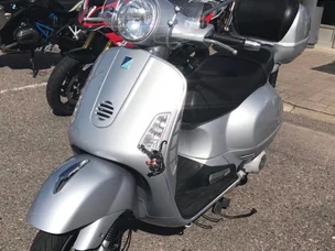 Vespa Granturismo