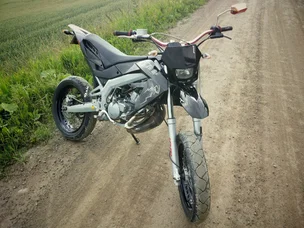 Aprilia SX