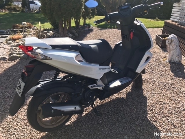 Peugeot Speedfight 4