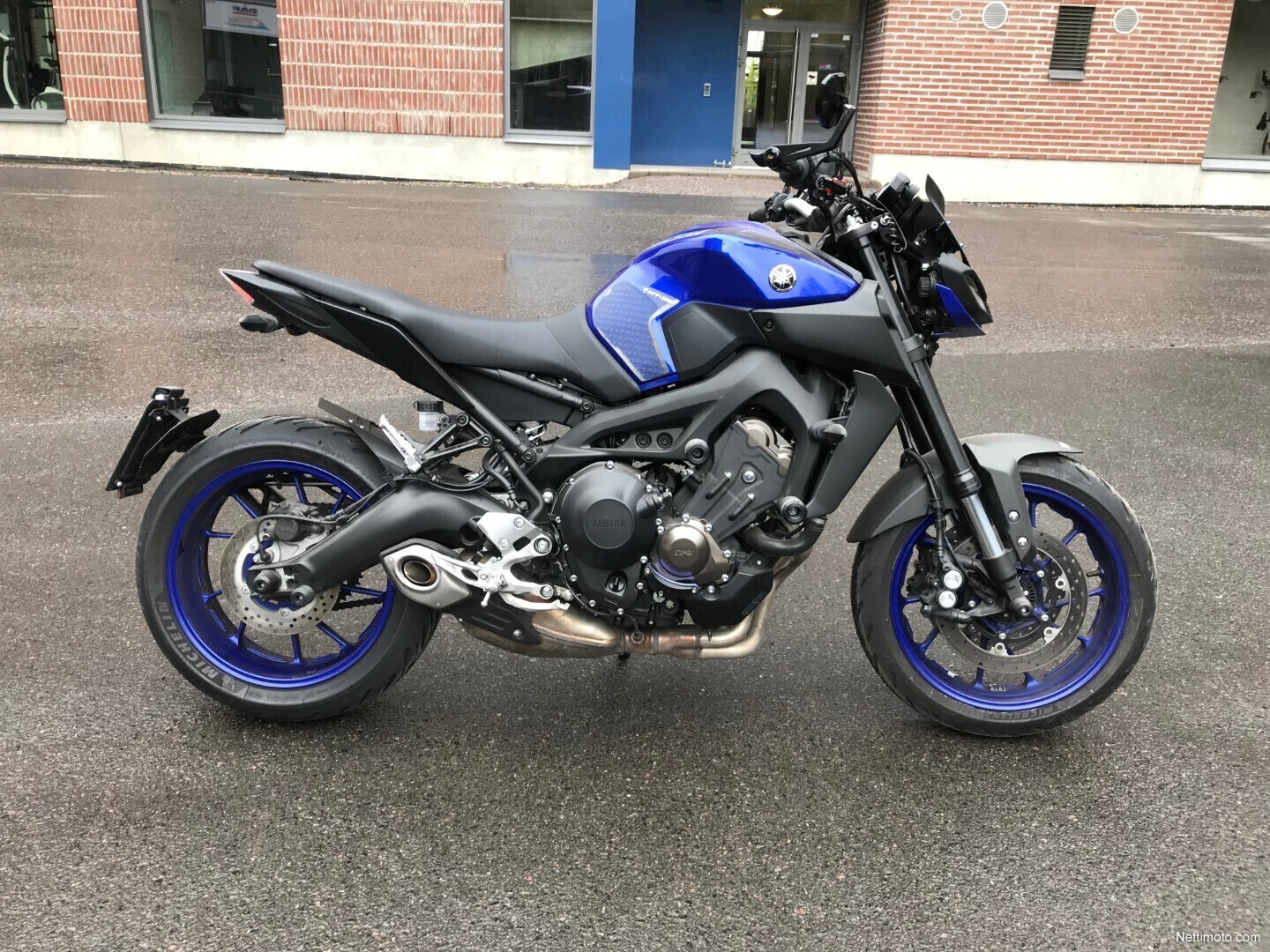 Yamaha MT-09
