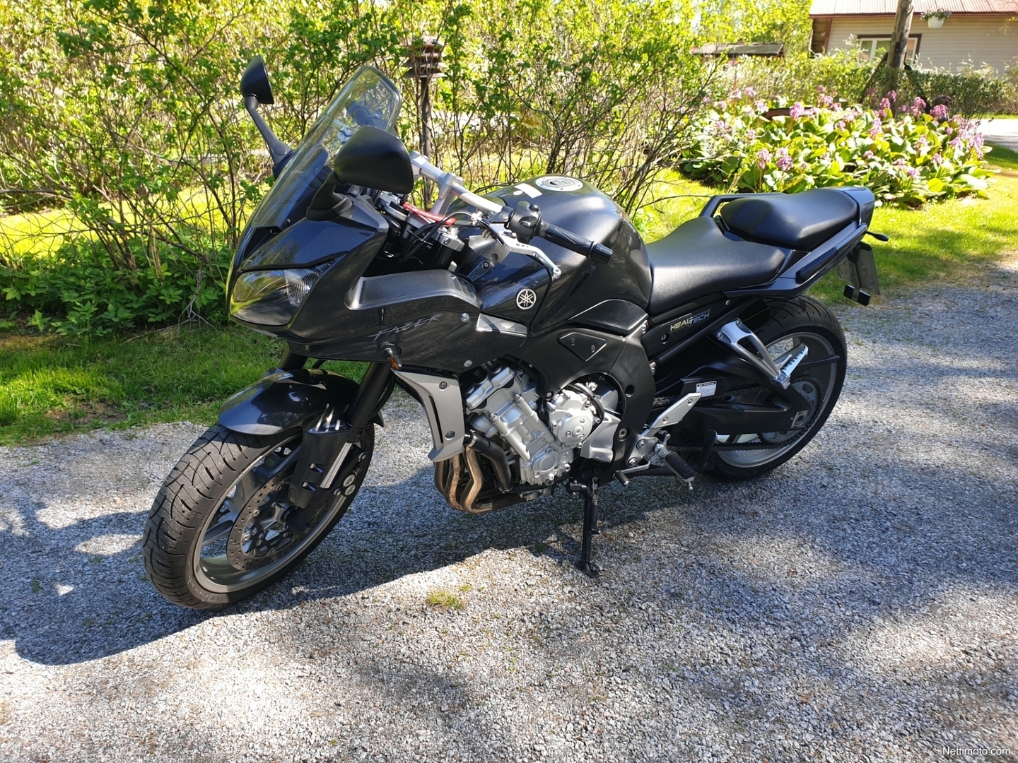 Yamaha FZ1-S