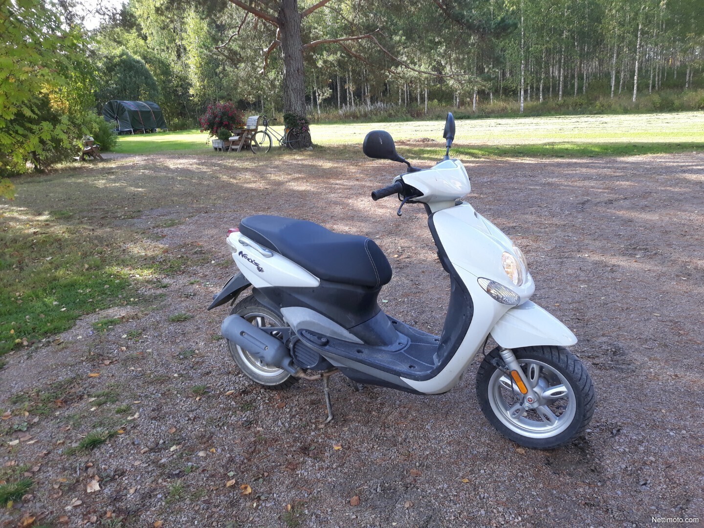 Yamaha Neos