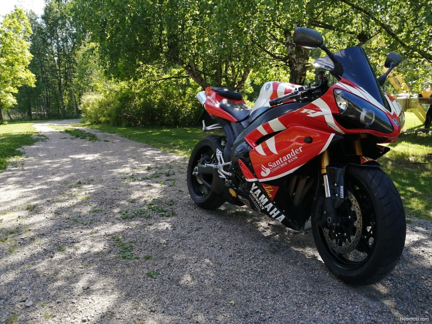 Yamaha YZF-R1