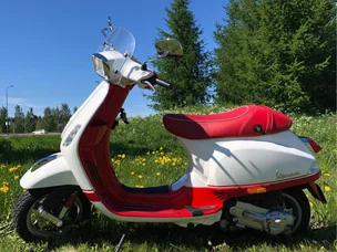 Vespa S