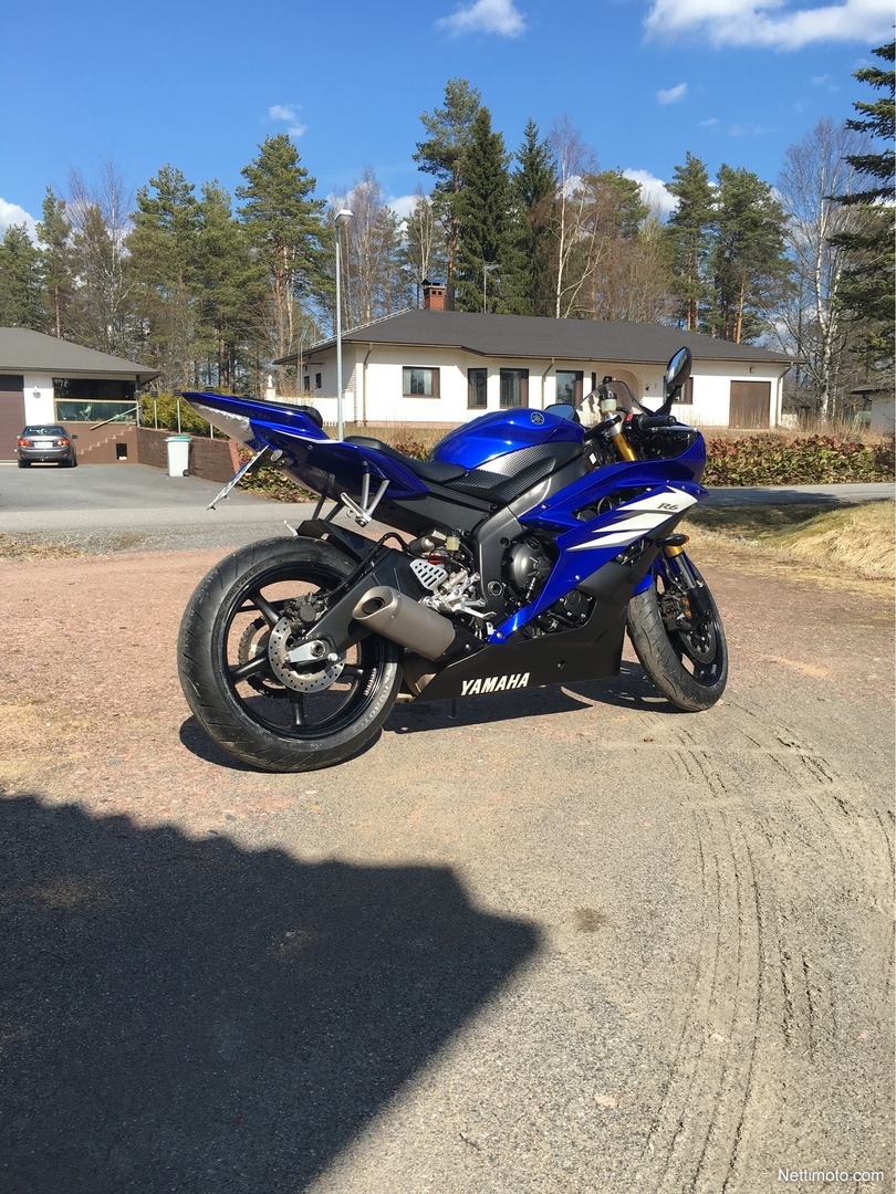Yamaha YZF-R6R