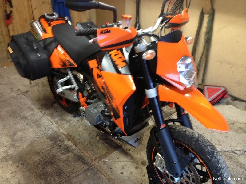 KTM 950