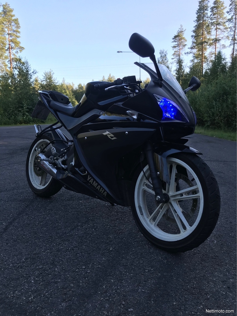 Yamaha YZF-R
