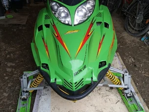 Arctic Cat F5