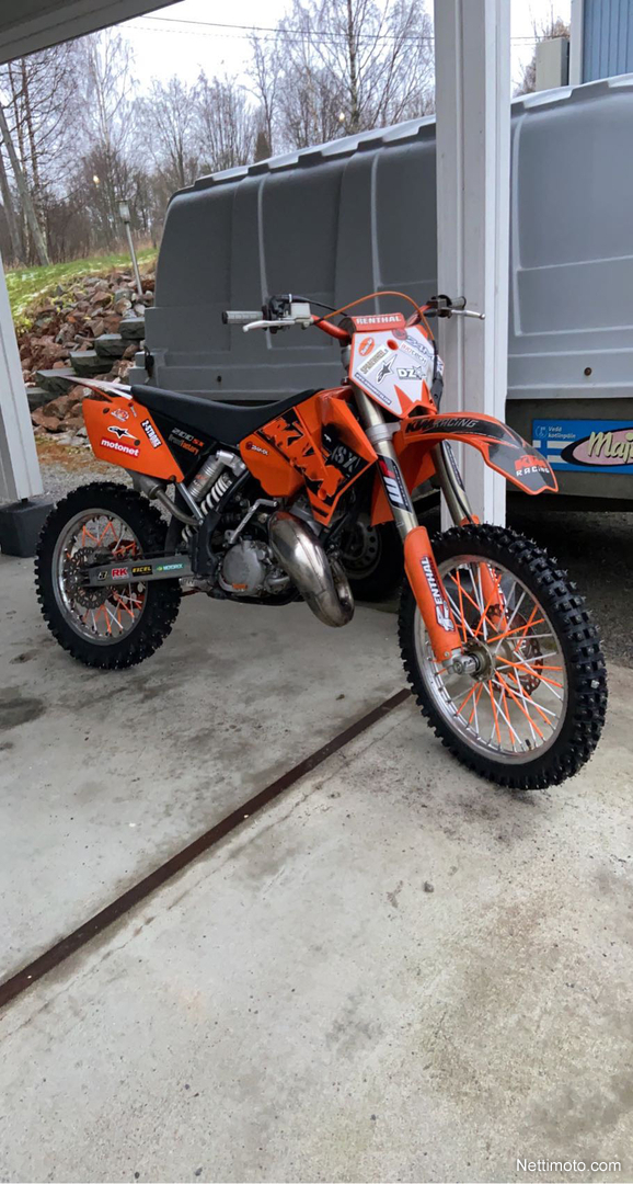 KTM 200