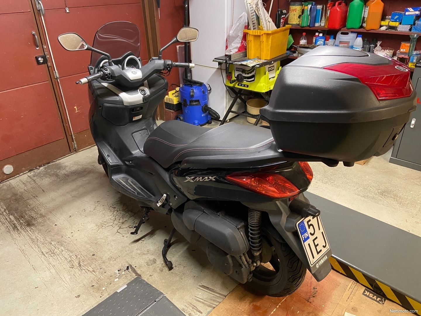 Yamaha X-MaX