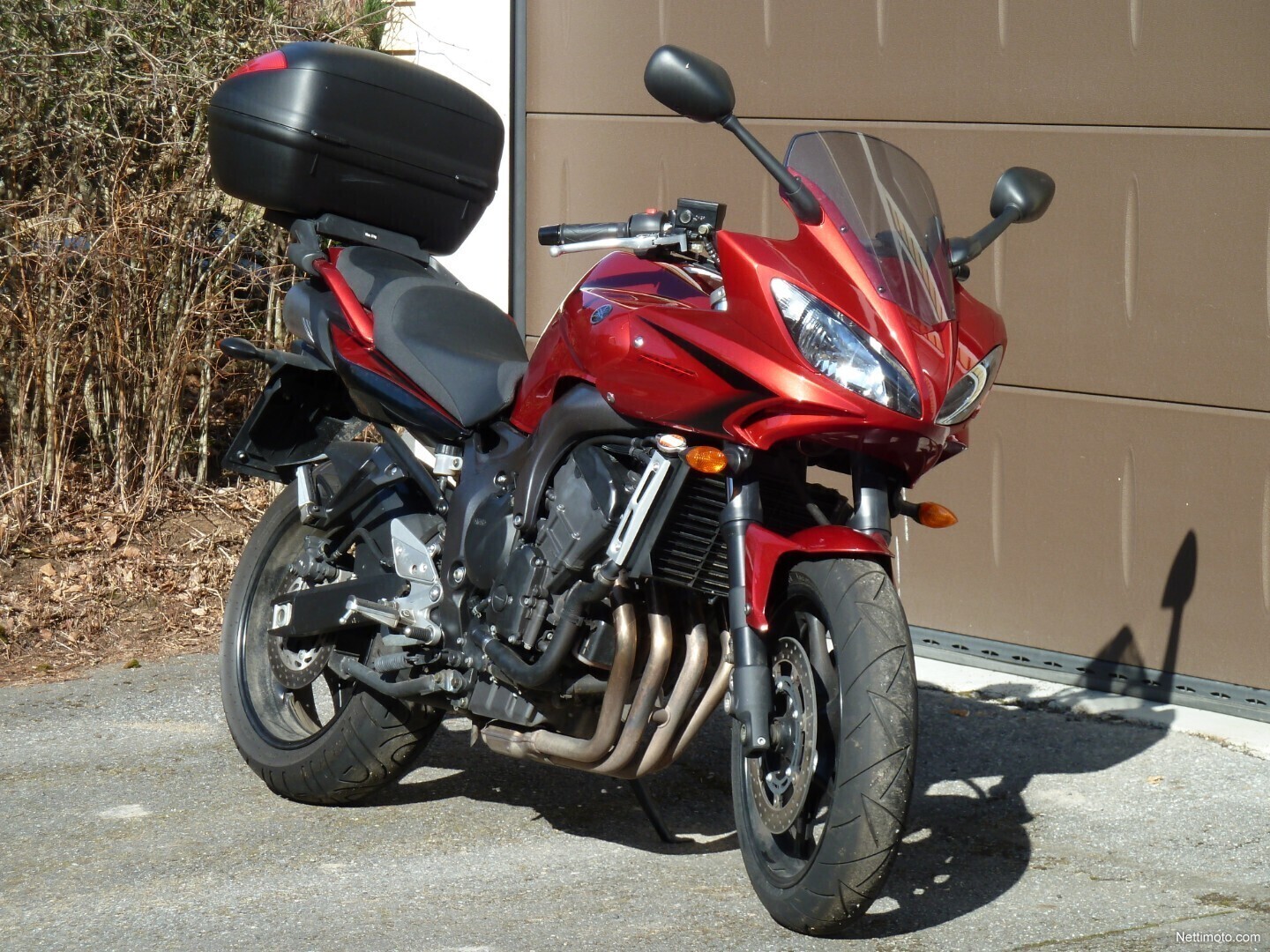 Yamaha FZ6