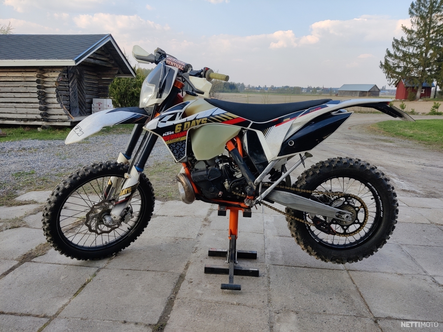 KTM 250