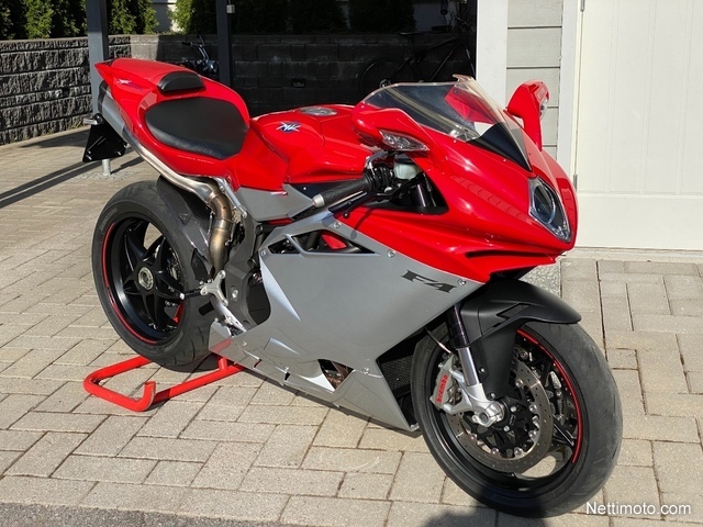 MV Agusta F4