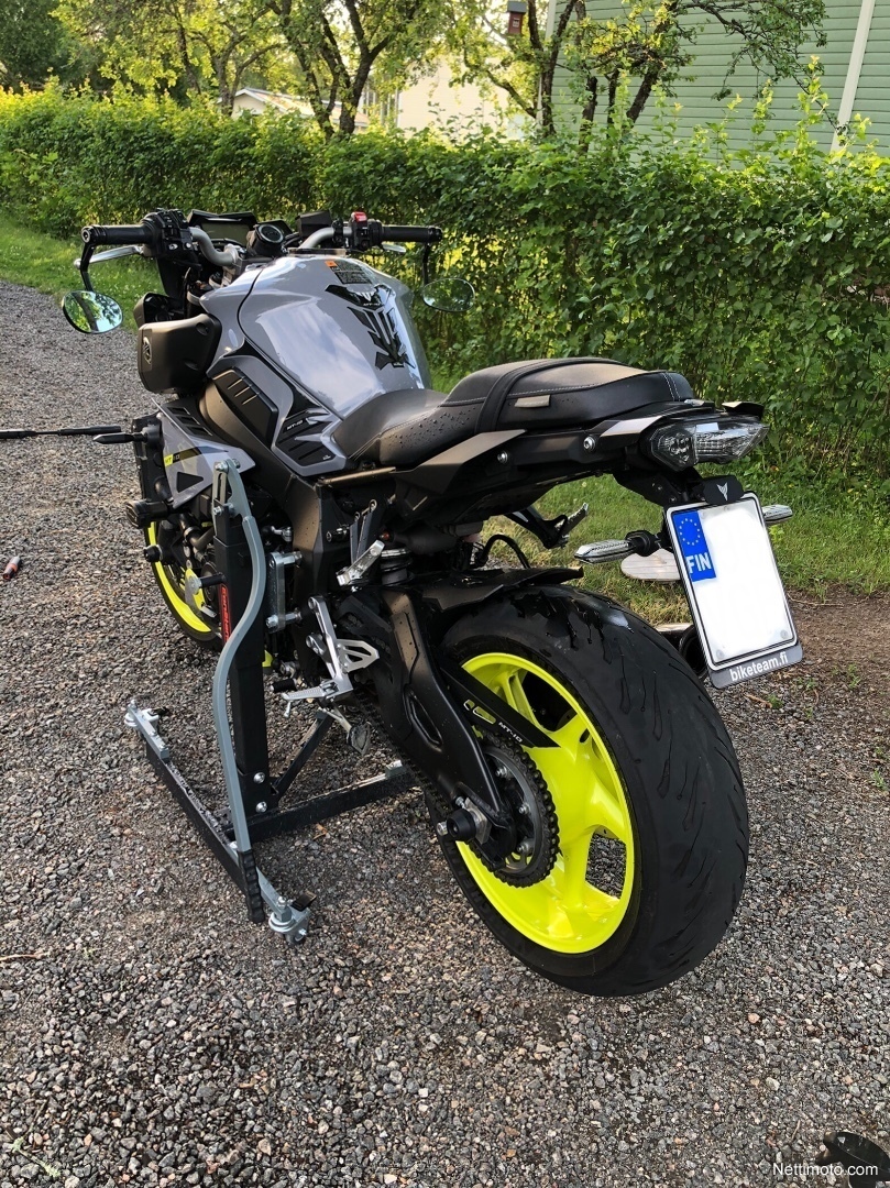 Yamaha MT-10