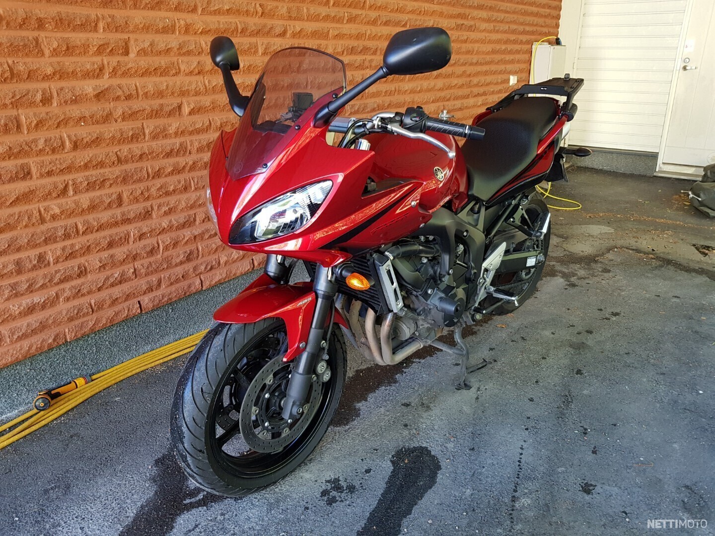 Yamaha FZ6-S