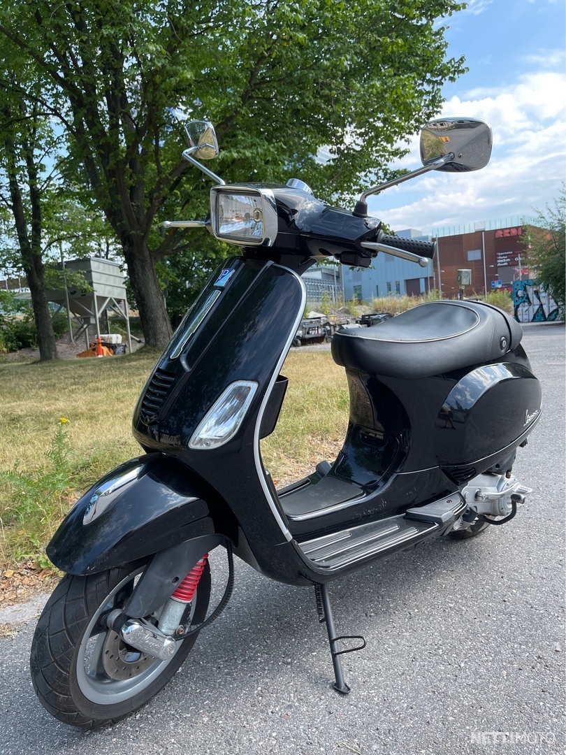 Vespa S