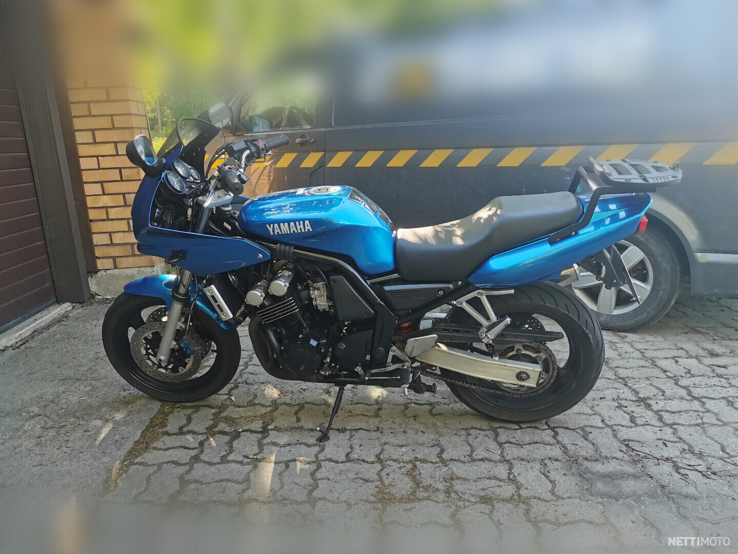 Yamaha FZS