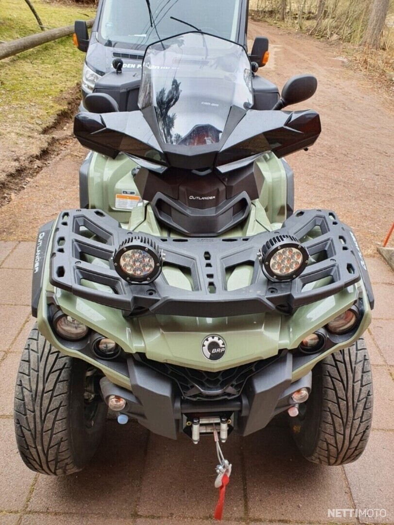 Can-Am Outlander