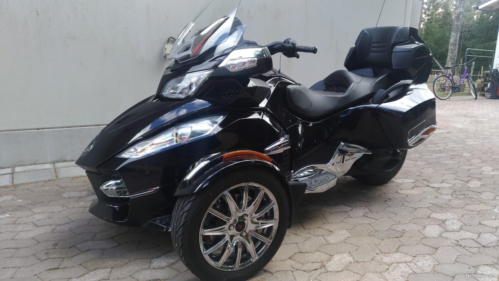 Can-Am Spyder